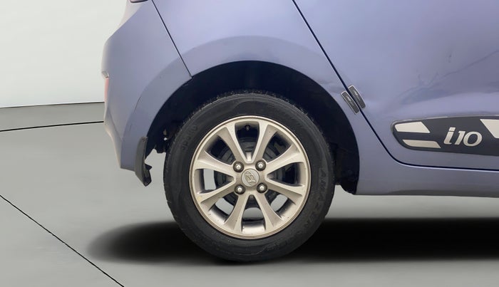 2016 Hyundai Grand i10 ASTA (O) AT 1.2 KAPPA VTVT, Petrol, Automatic, 28,318 km, Right Rear Wheel