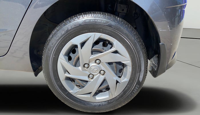 2020 Hyundai NEW I20 MAGNA 1.2 MT, Petrol, Manual, 23,731 km, Left Rear Wheel