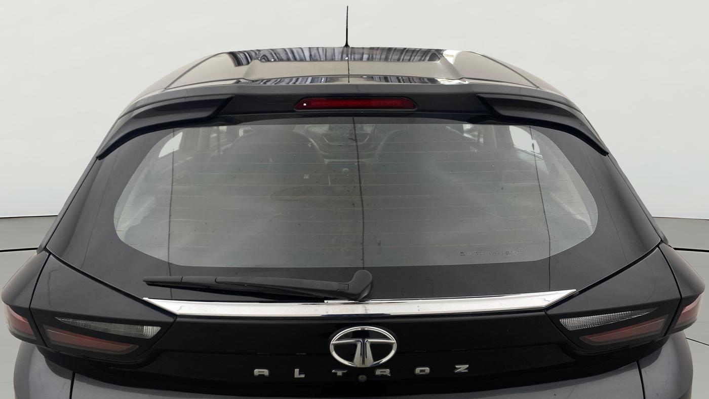 2021 Tata ALTROZ XZ PETROL, Petrol, Manual, 20,070 km, Rear Windshield