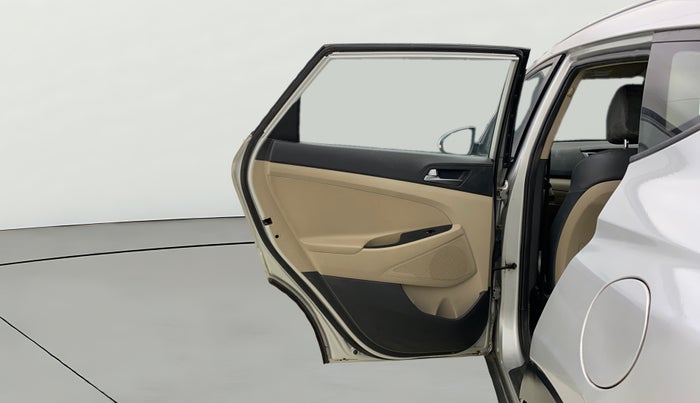 2017 Hyundai Tucson 2WD MT PETROL, Petrol, Manual, 72,220 km, LHS Rear Door