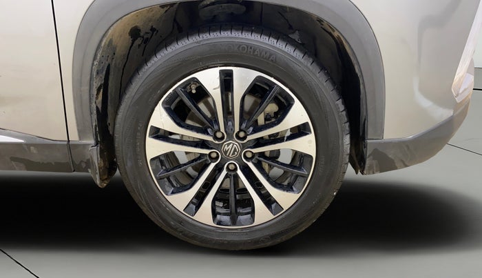 2021 MG HECTOR SHARP 1.5 PETROL CVT, Petrol, Automatic, 1,00,401 km, Right Front Wheel