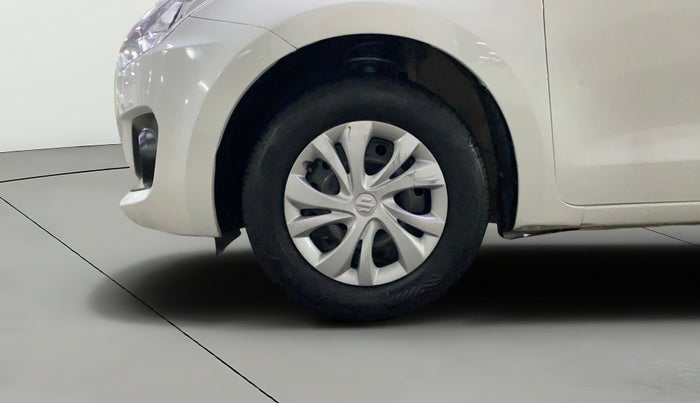 2020 Maruti Swift VXI, Petrol, Manual, 35,194 km, Left Front Wheel