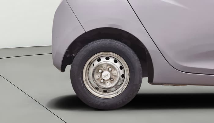 2013 Hyundai Eon ERA +, Petrol, Manual, 96,272 km, Right Rear Wheel