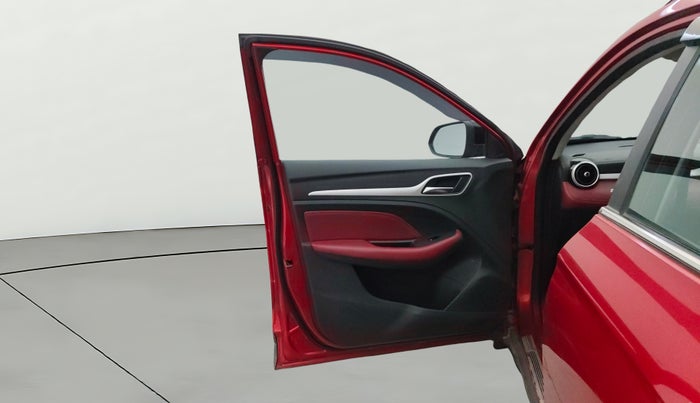 2022 MG ASTOR SAVVY 1.3 TURBO AT S RED, Petrol, Automatic, 50,699 km, LHS Front Door