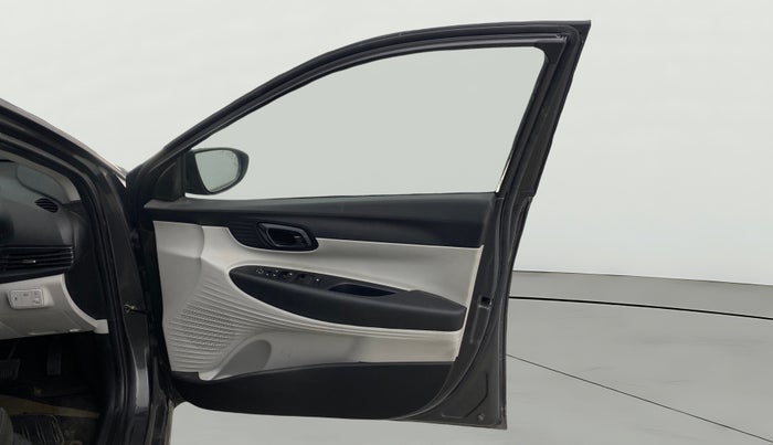 2023 Hyundai NEW I20 SPORTZ 1.2 IVT, Petrol, Automatic, 28,281 km, RHS Front Door