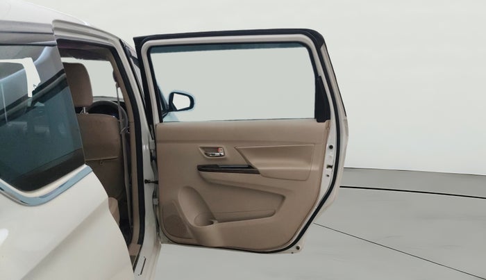 2021 Maruti Ertiga ZXI SHVS, Petrol, Manual, 61,245 km, RHS Rear Door