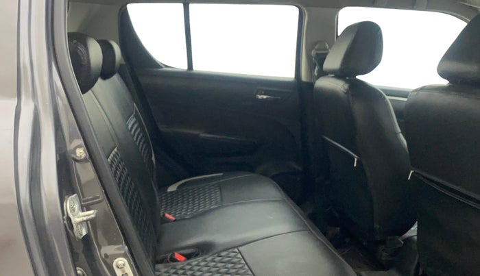 2017 Maruti Swift VDI ABS, Diesel, Manual, 84,402 km, Right Side Rear Door Cabin