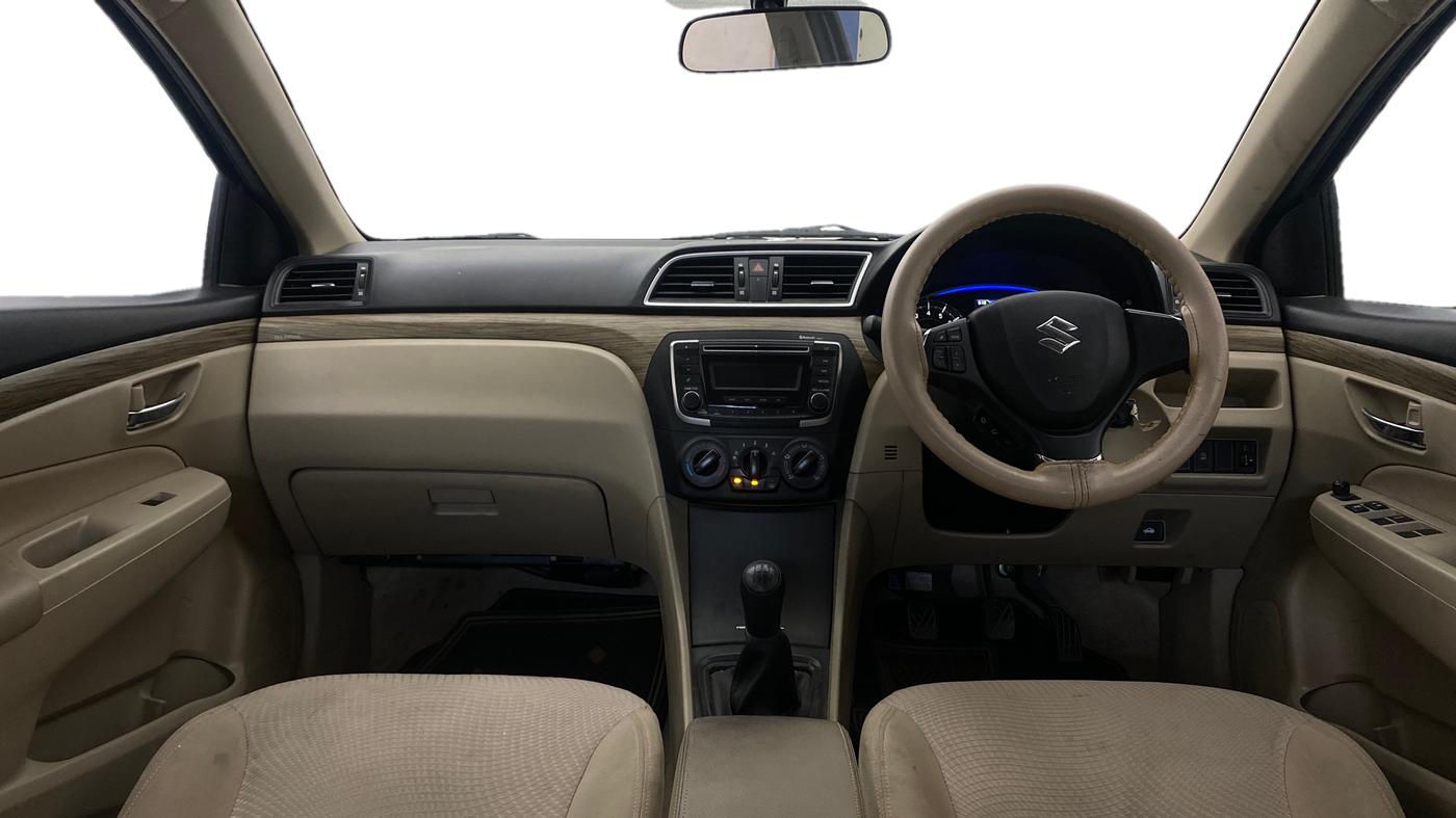 2022 Maruti Ciaz SIGMA 1.5 SHVS MT  PETROL, Petrol, Manual, 44,398 km, Dashboard