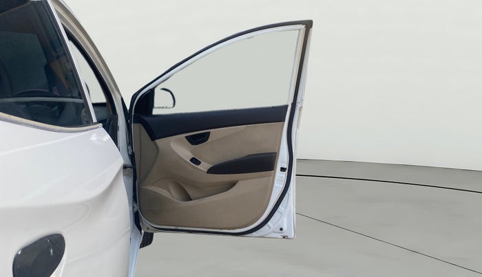 2015 Hyundai Eon ERA +, Petrol, Manual, 95,486 km, RHS Front Door