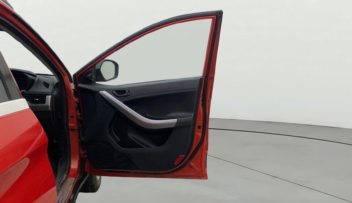 2022 Tata NEXON XMA PETROL, Petrol, Automatic, 20,674 km, RHS Front Door