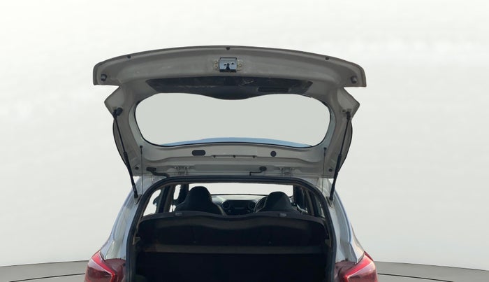 2016 Hyundai Grand i10 ASTA 1.2 KAPPA VTVT, Petrol, Manual, 76,742 km, Boot Door Open