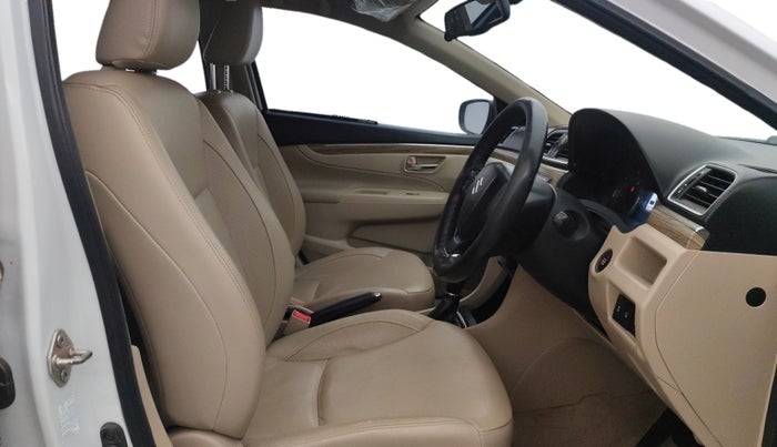 2019 Maruti Ciaz ALPHA  AT 1.5 SHVS PETROL, Petrol, Automatic, 94,150 km, Right Side Front Door Cabin