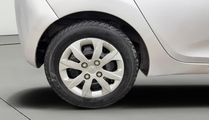 2015 Hyundai Eon MAGNA +, Petrol, Manual, 43,518 km, Right Rear Wheel