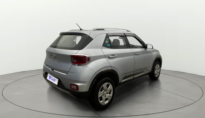 2021 Hyundai VENUE S 1.2, Petrol, Manual, 57,276 km, Right Back Diagonal