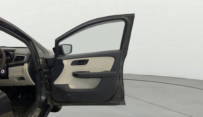 2021 Tata ALTROZ XE PETROL, Petrol, Manual, 42,989 km, RHS Front Door