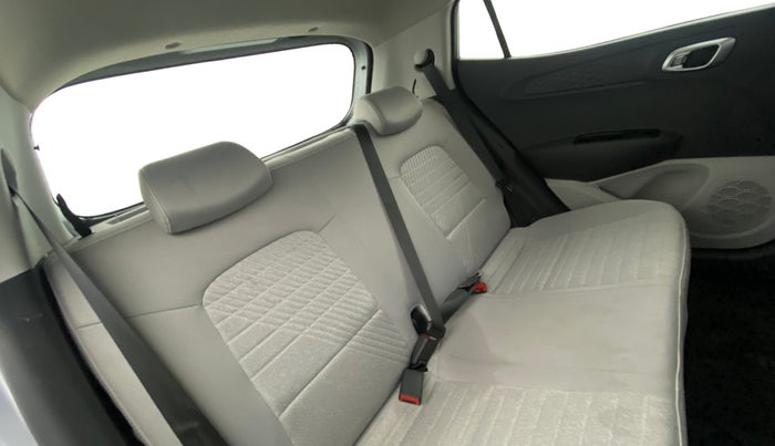 2024 Hyundai GRAND I10 NIOS SPORTZ AMT 1.2 KAPPA VTVT, Petrol, Automatic, 5,699 km, Right Side Rear Door Cabin