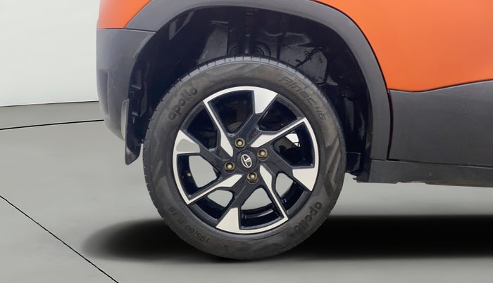 2023 Tata PUNCH CREATIVE  1.2 RTN DUAL TONE, Petrol, Manual, 40,258 km, Right Rear Wheel