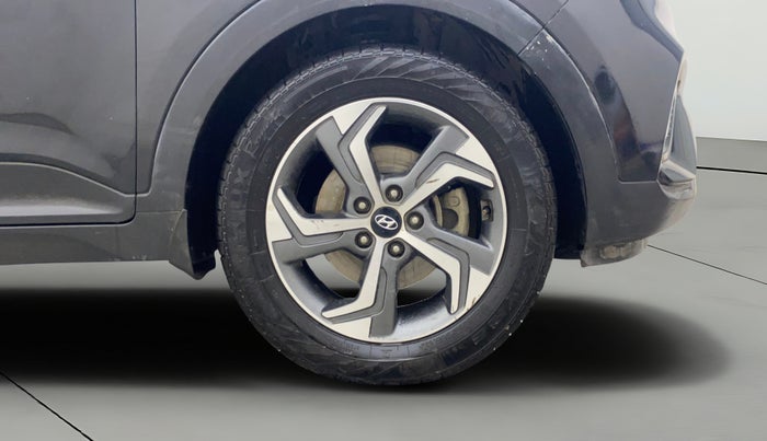 2019 Hyundai Creta SX AT 1.6 PETROL, Petrol, Automatic, 76,513 km, Right Front Wheel