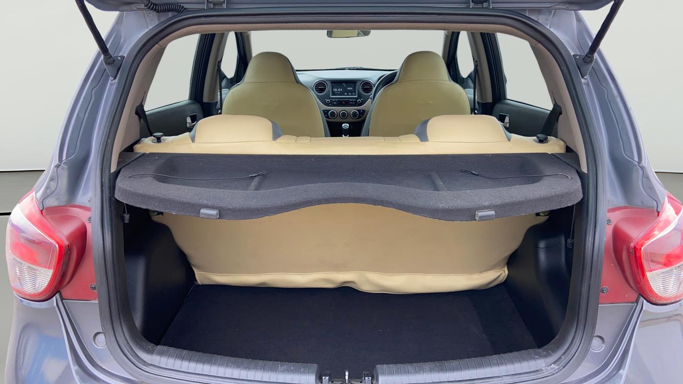 2019 Hyundai Grand i10 SPORTZ 1.2 KAPPA VTVT, Petrol, Manual, 52,281 km, Boot Open Zoomed View