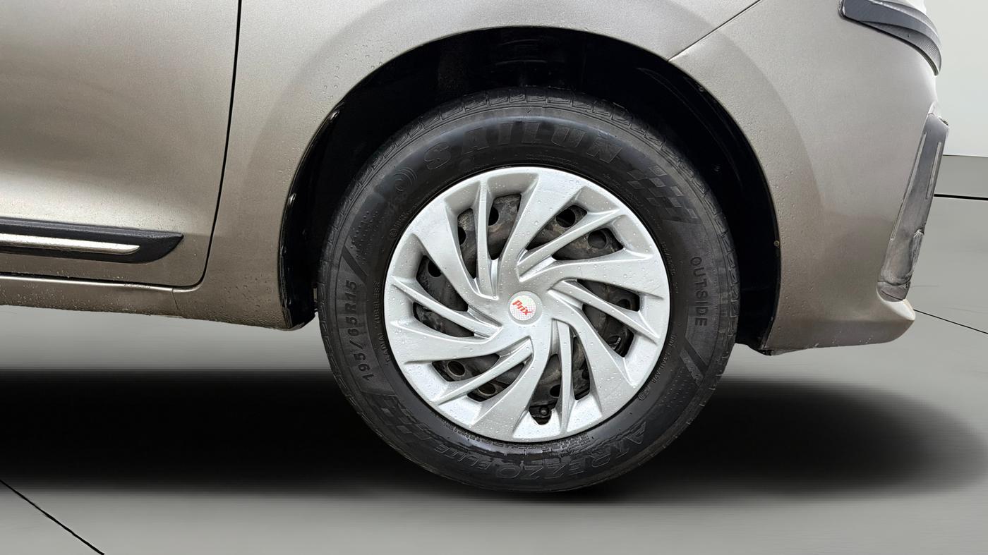 2021 Maruti Ertiga VXI CNG, CNG, Manual, 91,358 km, Right Front Wheel