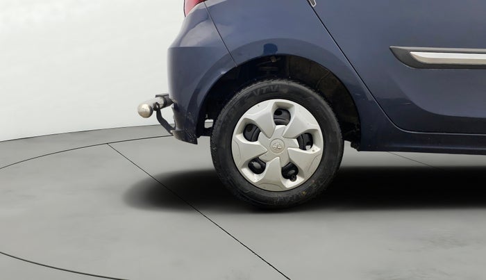 2022 Tata Tiago XT (O) PETROL, Petrol, Manual, 2,819 km, Right Rear Wheel