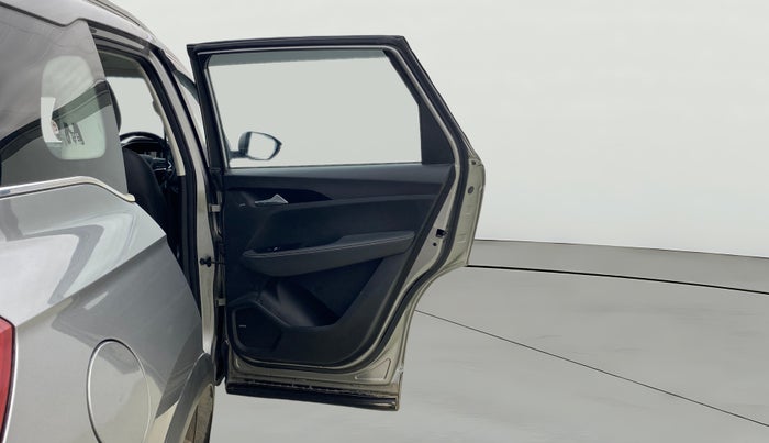 2019 MG HECTOR SHARP 1.5 DCT PETROL, Petrol, Automatic, 94,442 km, RHS Rear Door