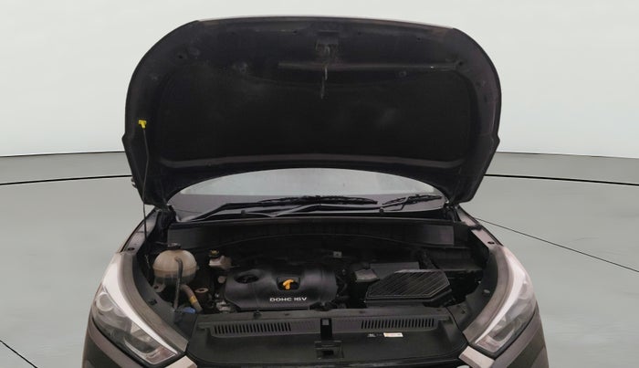 2018 Hyundai Tucson GLS 2WD AT PETROL, Petrol, Automatic, 74,198 km, Open Bonet