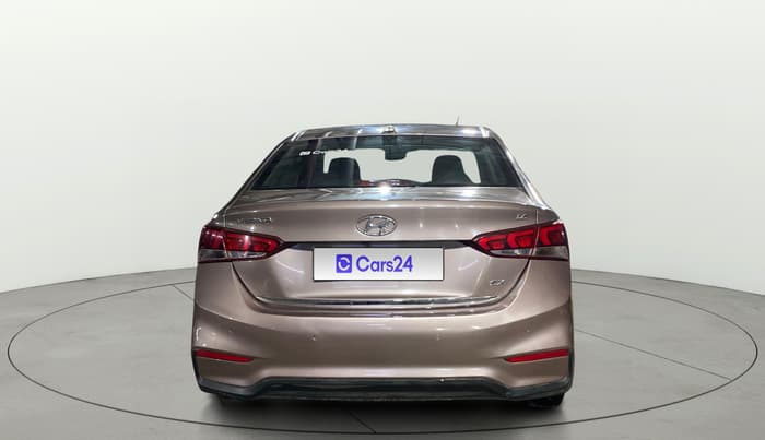 2018 Hyundai Verna 1.6 VTVT SX, Petrol, Manual, 50,549 km, Back/Rear