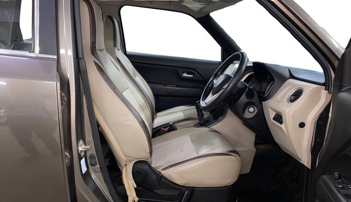 2021 Maruti New Wagon-R ZXI 1.2, Petrol, Manual, 29,751 km, Right Side Front Door Cabin