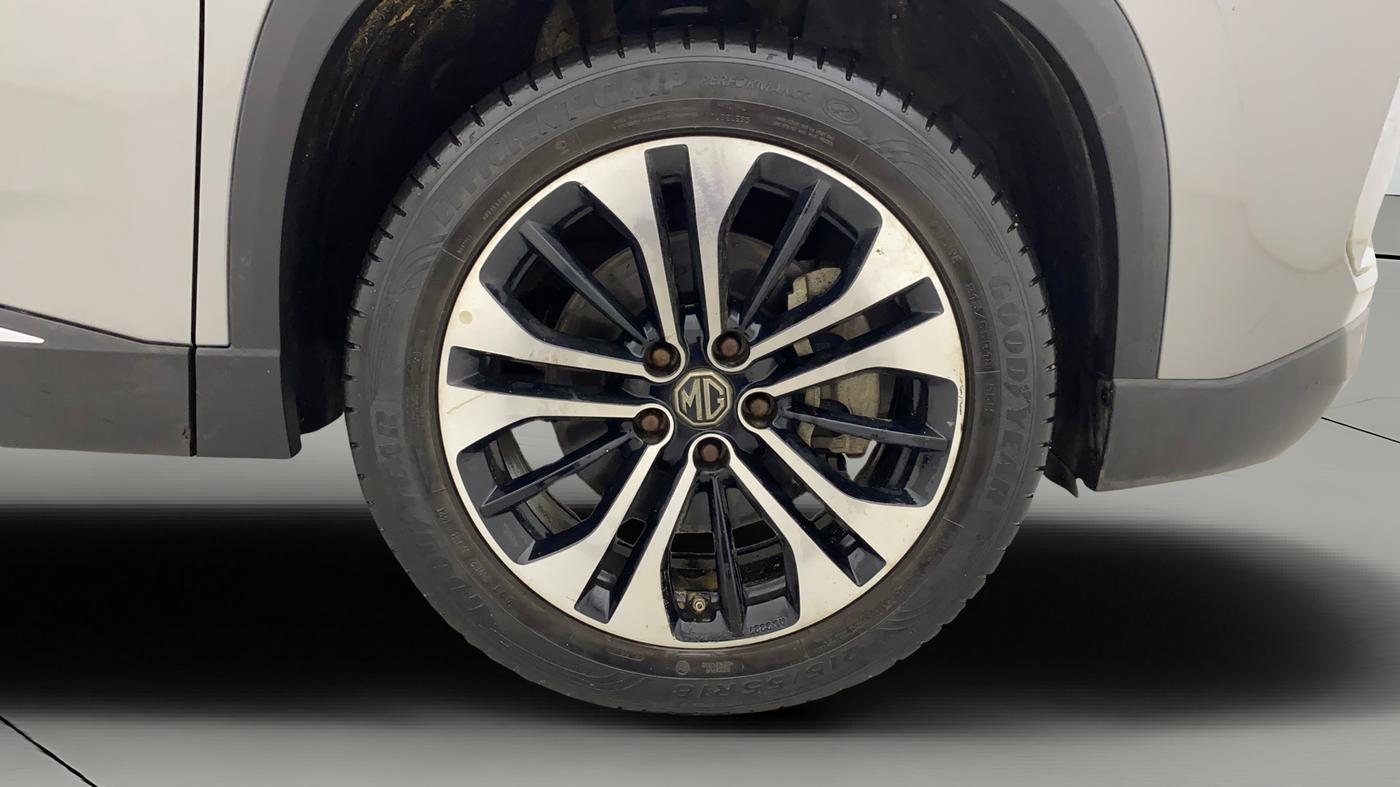 2021 MG HECTOR SHARP HYBRID 1.5 PETROL, Petrol, Manual, 40,632 km, Right Front Wheel