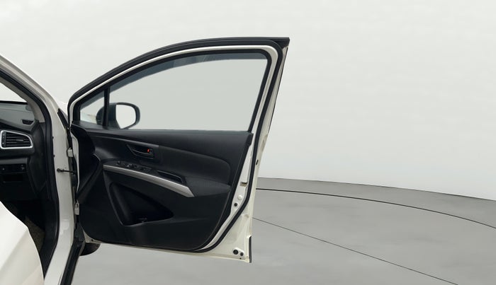 2022 Maruti S Cross SIGMA 1.5, Petrol, Manual, 42,260 km, RHS Front Door