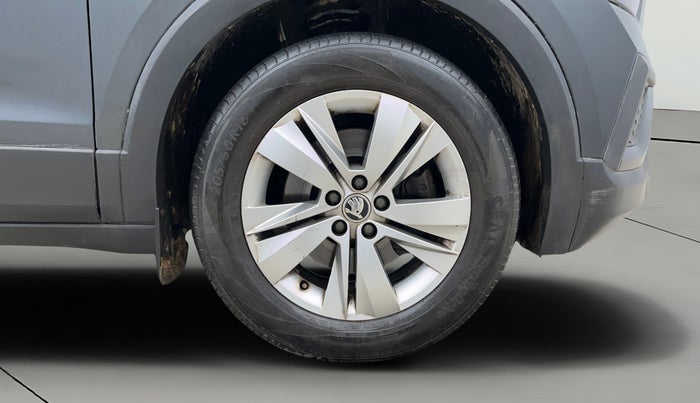 2023 Skoda KUSHAQ AMBITION 1.5 TSI MT, Petrol, Manual, 51,255 km, Right Front Wheel