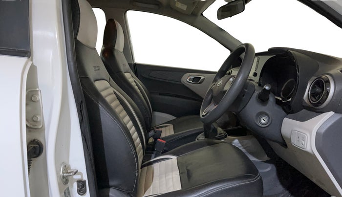 2022 Hyundai GRAND I10 NIOS SPORTZ 1.2 KAPPA VTVT CNG, CNG, Manual, 84,030 km, Right Side Front Door Cabin