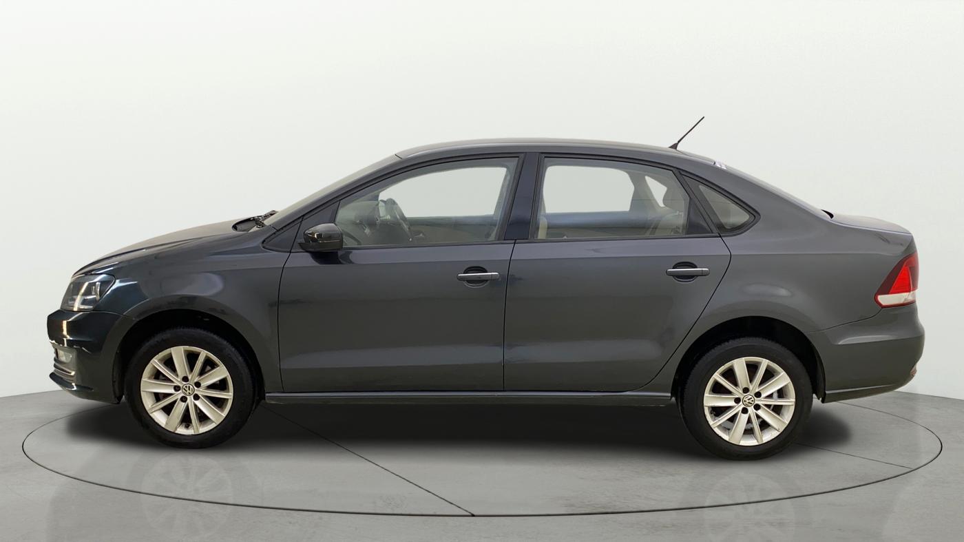 2015 Volkswagen Vento HIGHLINE 1.6 MPI, Petrol, Manual, 75,607 km, Left Side