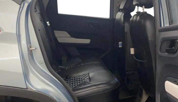 2023 Tata PUNCH ACCOMPLISHED AMT, Petrol, Automatic, 29,209 km, Right Side Rear Door Cabin