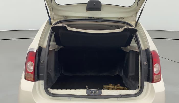 2015 Renault Duster 85 PS RXL DIESEL, Diesel, Manual, 72,468 km, Boot Open Zoomed View
