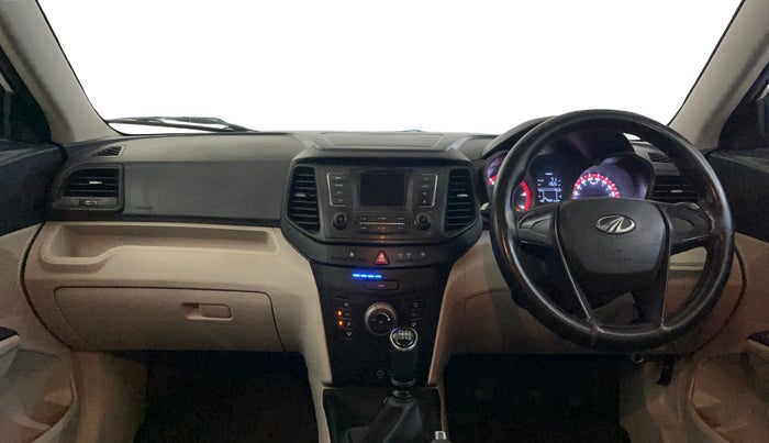 2020 Mahindra XUV300 W4 1.5 DIESEL, Diesel, Manual, 75,621 km, Dashboard