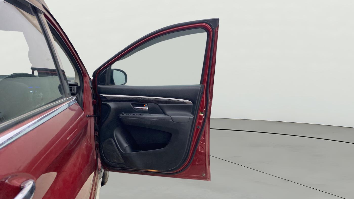2022 Maruti XL6 ALPHA PLUS MT, Petrol, Manual, 90,737 km, RHS Front Door