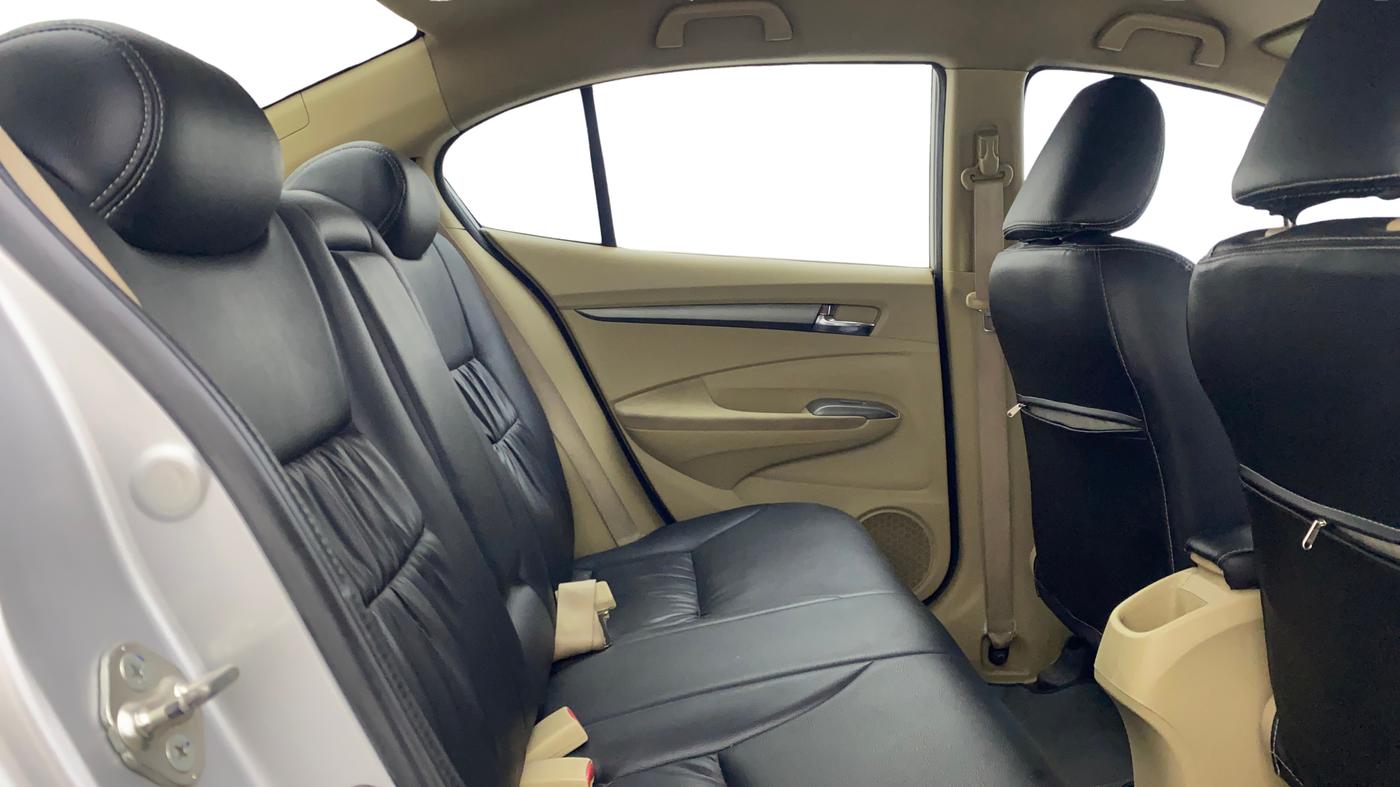 2012 Honda City 1.5L I-VTEC V MT, Petrol, Manual, 99,770 km, Right Side Rear Door Cabin