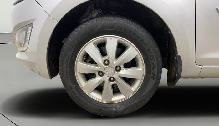 2014 Hyundai i20 SPORTZ 1.2, Petrol, Manual, 51,112 km, Left Front Wheel