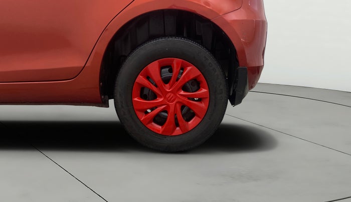 2014 Maruti Swift VDI, Diesel, Manual, 91,390 km, Left Rear Wheel