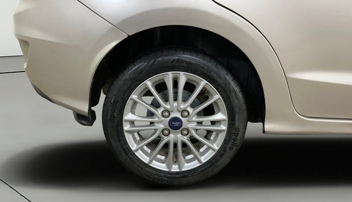 2021 Ford Figo Aspire TITANIUM 1.2 PETROL, Petrol, Manual, 45,310 km, Right Rear Wheel