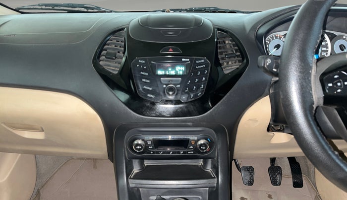 2017 Ford Figo Aspire TITANIUM 1.2 PETROL, Petrol, Manual, 58,060 km, Air Conditioner