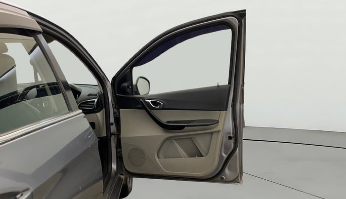 2019 Tata Tiago XZ PLUS PETROL, CNG, Manual, 77,741 km, RHS Front Door