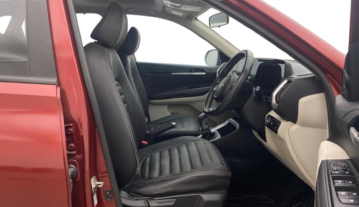 2022 KIA SONET HTX 1.5, Diesel, Manual, 67,423 km, Right Side Front Door Cabin