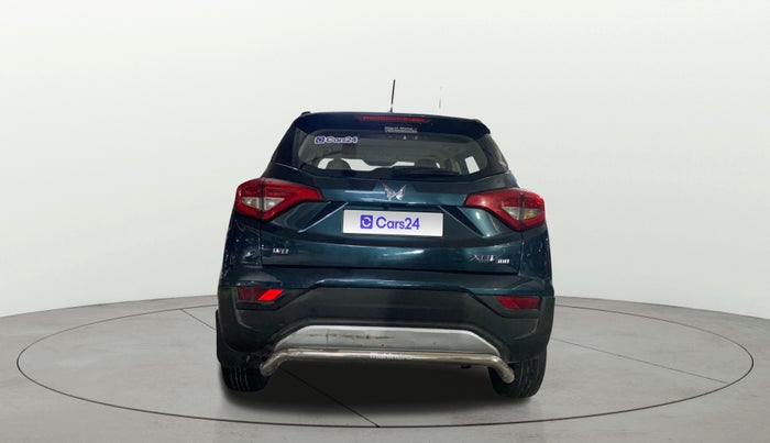 2022 Mahindra XUV300 W8 (O) 1.5 DIESEL, Diesel, Manual, 1,10,037 km, Back/Rear