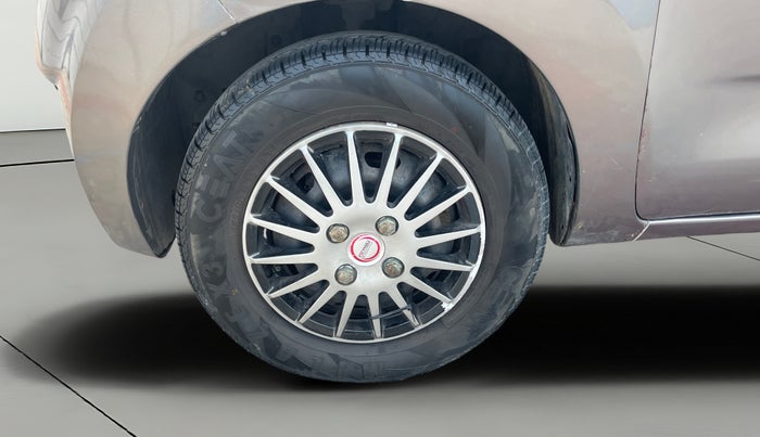 2017 Datsun Redi Go T (O), Petrol, Manual, 85,636 km, Left Front Wheel