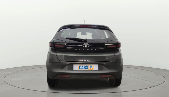 2022 Tata ALTROZ XZA, Petrol, Automatic, 30,142 km, Back/Rear