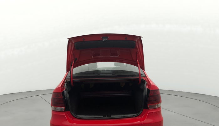 2019 Volkswagen Vento HIGHLINE PLUS 1.2 AT 16 ALLOY, Petrol, Automatic, 78,594 km, Boot Door Open