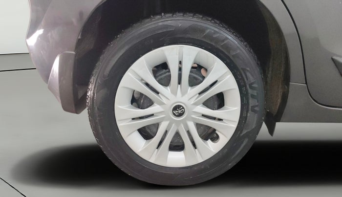 2018 Maruti Baleno DELTA PETROL 1.2, Petrol, Manual, 79,928 km, Right Rear Wheel